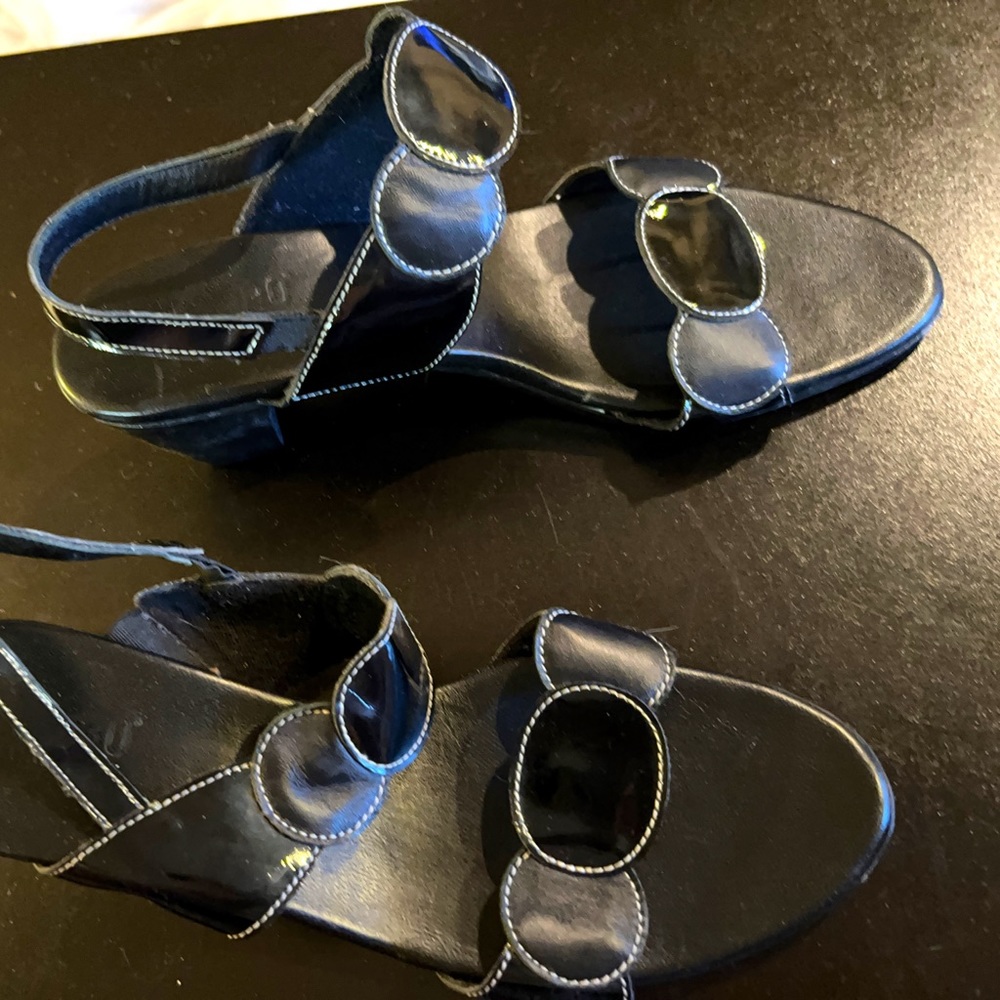 Munro American Sandals